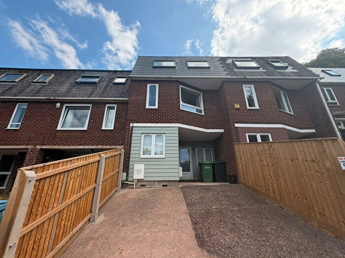 5 Bedroom Terraced House To Rent In Eldertree Gardens, Exeter, EX4