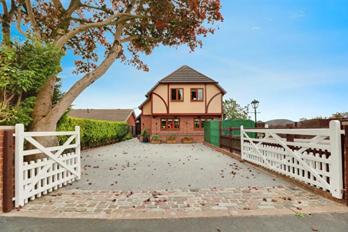 3 Bedroom Detached House For Sale In Apedale Road, Wood Lane, ST7