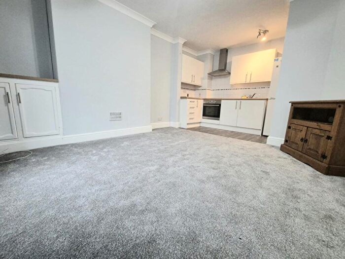 1 Bedroom Apartment To Rent In Park View, Sowerby Bridge, HX6