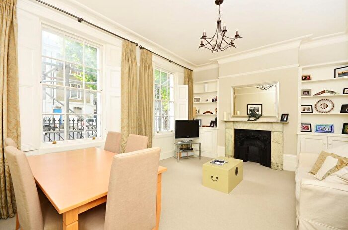 1 Bedroom Flat To Rent In Richmond Avenue, Barnsbury, London, N1