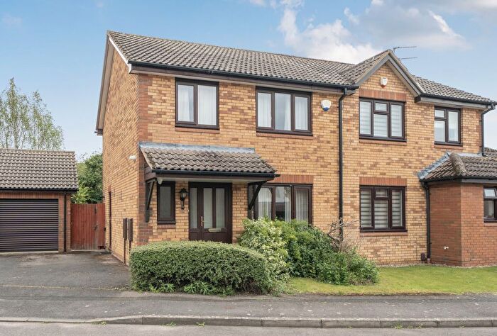 3 Bedroom Semi-Detached House For Sale In The Nurseries, Bishops Cleeve, Cheltenham, Gloucestershire, GL52