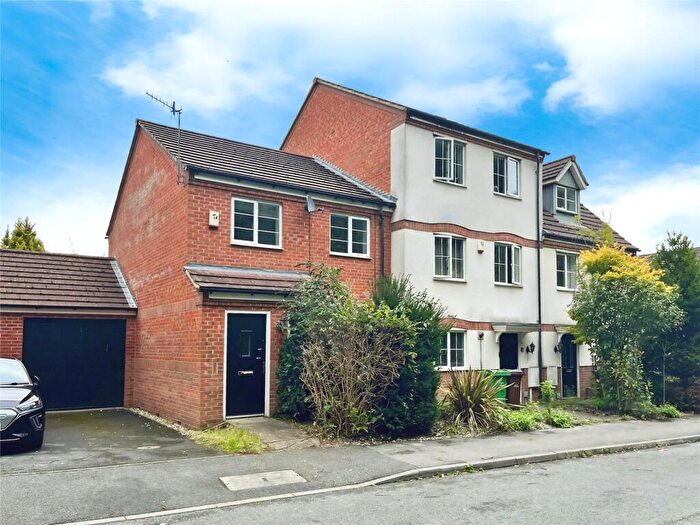 3 Bedroom End Of Terrace House For Sale In Leonard Street, Nottingham, NG6