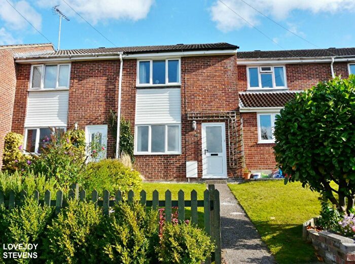 3 Bedroom Terraced House To Rent In Chilton Way, Hungerford, RG17