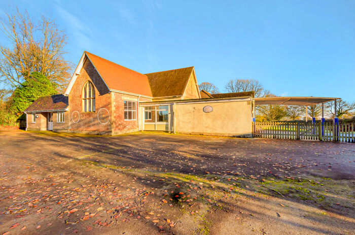 2 Bedroom Property For Sale In Butts Lane, Kilmington, Warminster, BA12