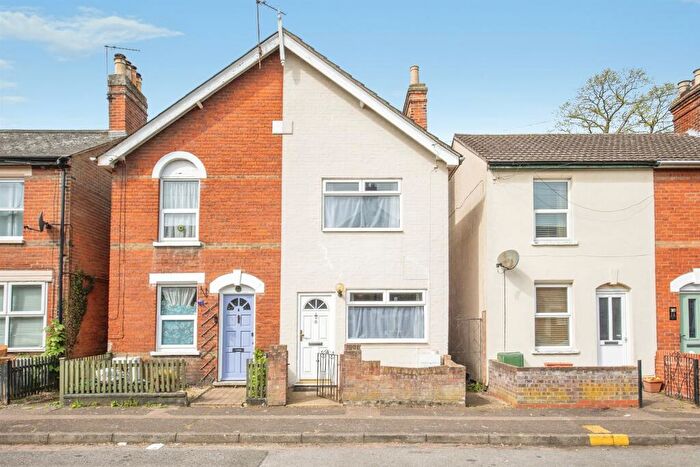 2 Bedroom Semi Detached House For Sale In Granville Road, Colchester, CO1