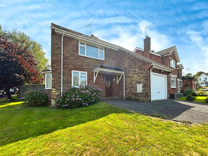 3 Bedroom Detached House For Sale In Woodhill Park, Pembury, Tunbridge Wells, Kent, TN2