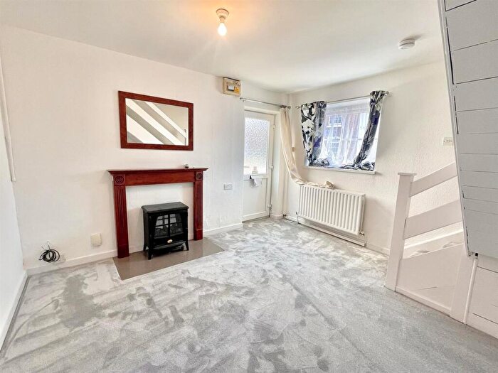 2 Bedroom Detached House To Rent In B Toms Town LaneStudleyWarks., B80