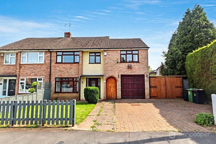 4 Bedroom Semi-Detached House For Sale In Prescelly Close, Nuneaton, CV10