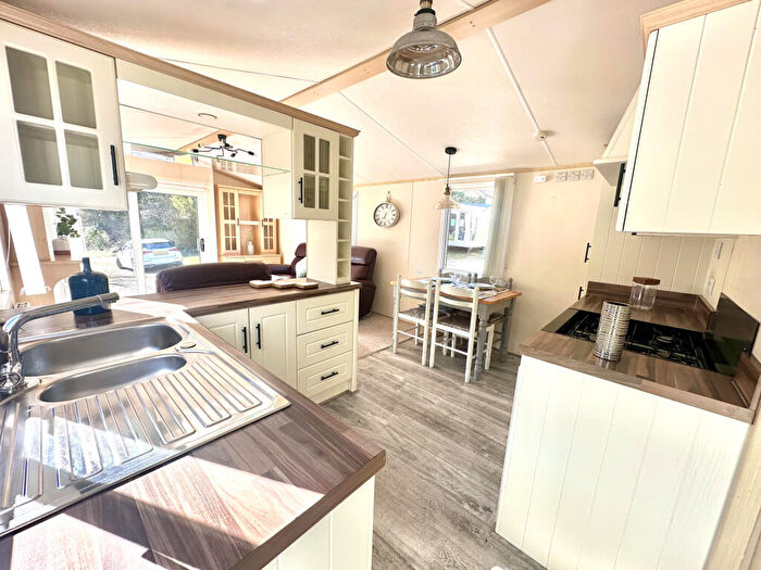 2 Bedroom Park Home For Sale In Rawcliffe Hall Country Club & Caravan Park, Wyreside, Preston, Lancashire, PR3