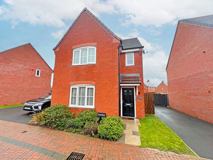3 Bedroom Detached House For Sale In Copper Drive, Burbage, Hinckley, Leicestershire, LE10