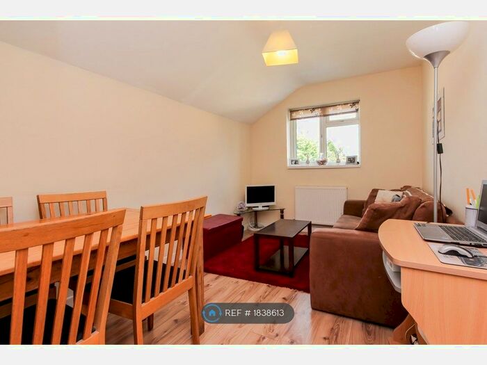1 Bedroom Flat To Rent In Cherwell Drive, Oxford, OX3