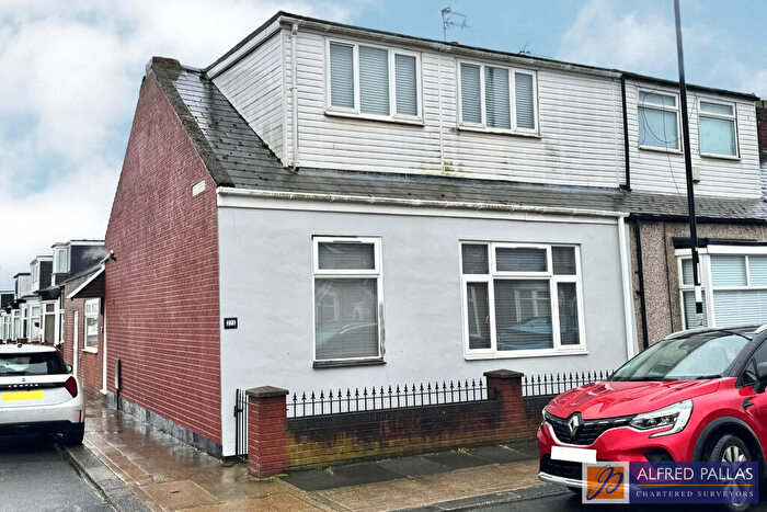 2 Bedroom End Of Terrace House For Sale In Atkinson Road, Fulwell, SR6