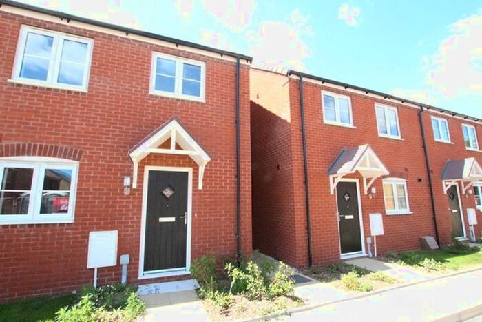 3 Bedroom Terraced House To Rent In Velthouse Close, Hardwicke, Gloucester, GL2