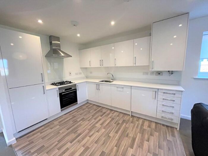 2 Bedroom Apartment To Rent In Violet Croft, Ampthill Gardens, Ampthill, MK45