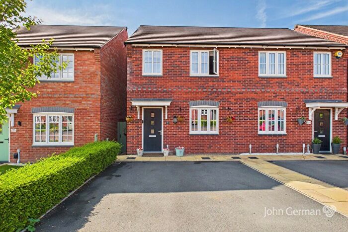 3 Bedroom Semi-Detached House For Sale In Goose Pen Lane, Ashby-de-la-Zouch, LE65