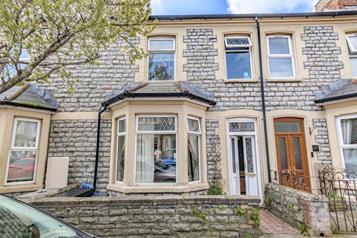 4 Bedroom Terraced House For Sale In Castleland Street, Barry, CF63