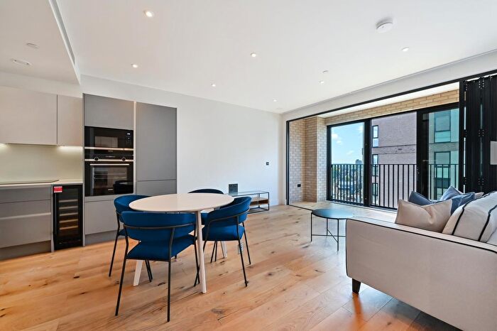 1 Bedroom Flat To Rent In Graphite Square, Vauxhall, London, SE11
