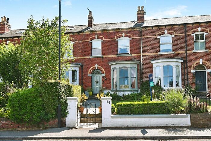 4 Bedroom Terraced House For Sale In Magdalens Road, Ripon, HG4
