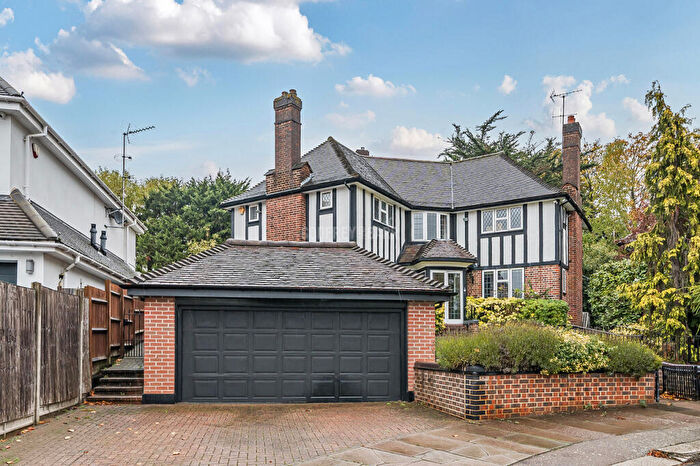 5 Bedroom Detached House To Rent In Holmdene Avenue, Mill Hill, NW7