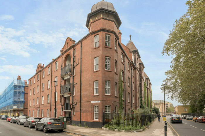 1 Bedroom Apartment To Rent In Dunstan House, London, E1