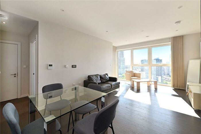 1 Bedroom Flat For Sale In Lantana Heights, Glasshouse Gardens, Stratford, London, E20