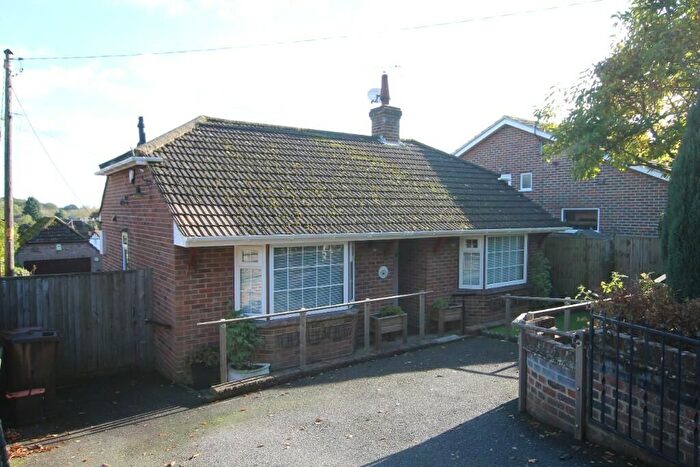 2 Bedroom Detached Bungalow For Sale In Lees Road, Ashford, TN25
