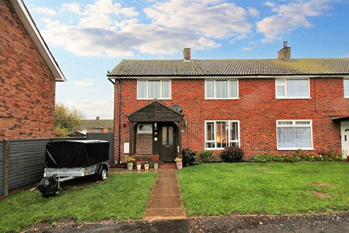 3 Bedroom Semi-Detached House For Sale In Springhill Road, Grendon Underwood, HP18