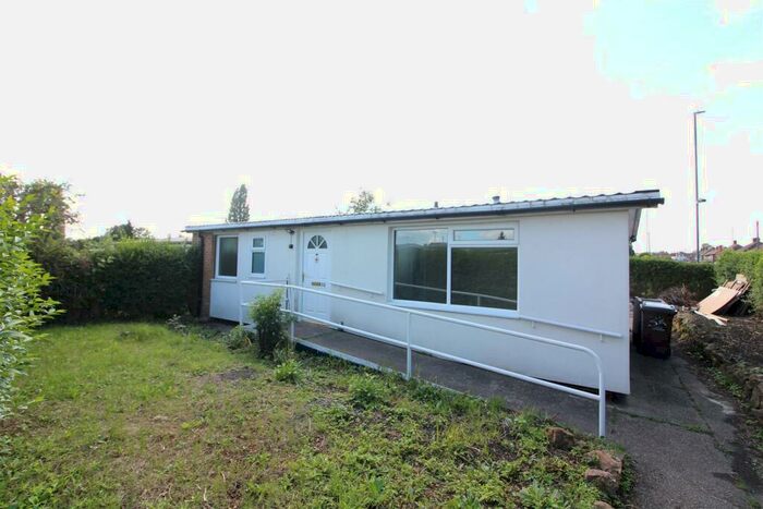 3 Bedroom Detached Bungalow To Rent In Rodwell Close, Nottingham, NG8