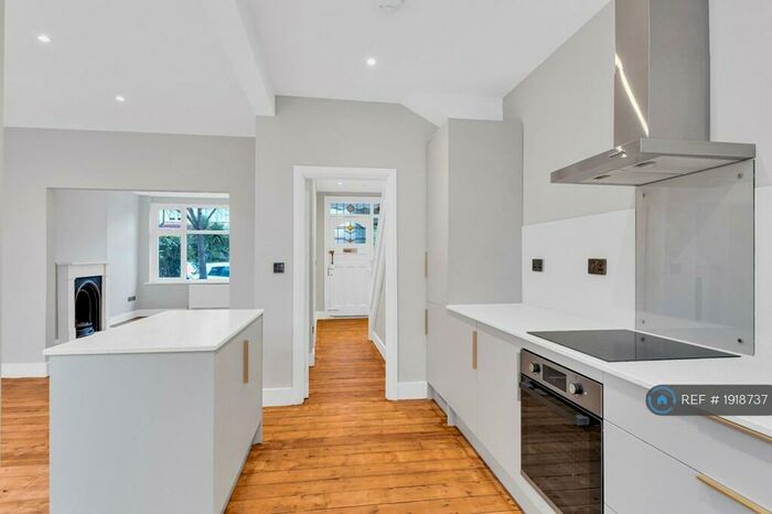 3 Bedroom Terraced House To Rent In South Norwood, South Norwood, SE25