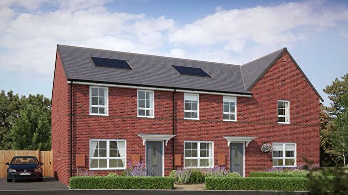 3 Bedroom Semi-detached House For Sale In Diamond Road, Tewkesbury, GL20