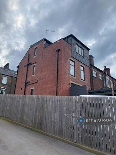 4 Bedroom Detached House To Rent In Manchester Road, Sheffield, S36