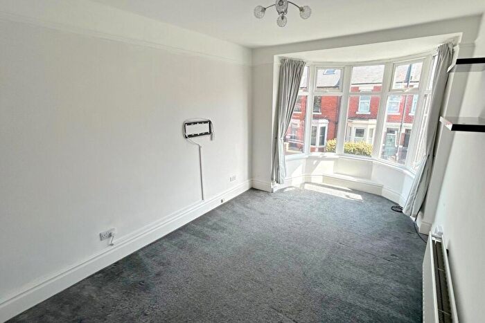 1 Bedroom Apartment To Rent In IlFracombe Gardens, Whitley Bay, NE26