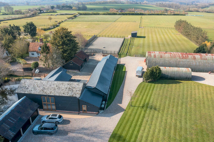 4 Bedroom Barn Conversion For Sale In Parkhurst Green Lane, Wakes Colne, CO6