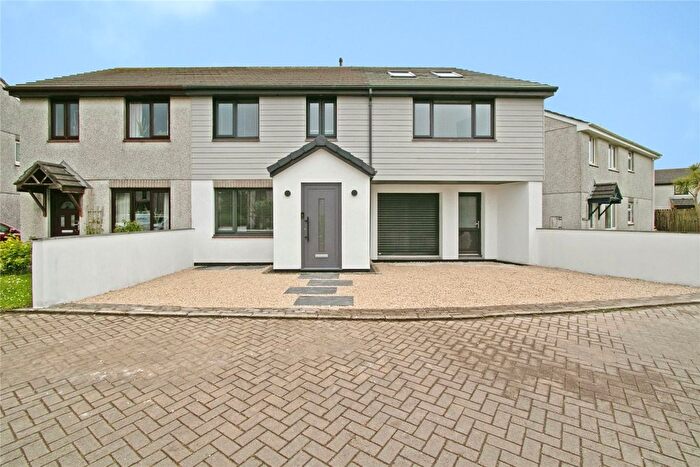 4 Bedroom Semi-Detached House For Sale In Henley Crescent, Mount Hawke, Truro, Cornwall, TR4