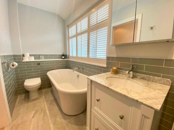 3 Bedroom Terraced House For Sale In Shrublands Avenue, Berkhamsted, HP4