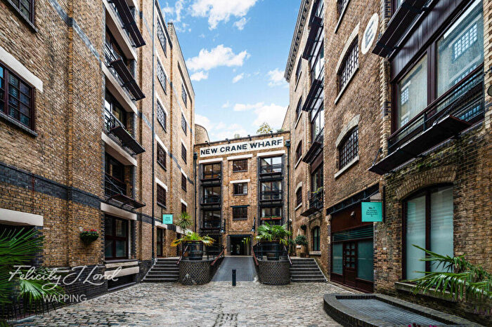 1 Bedroom Flat For Sale In New Crane Place, London, E1W