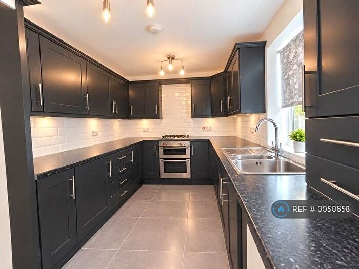 3 Bedroom Terraced House To Rent In Westmoreland St, Skipton, BD23