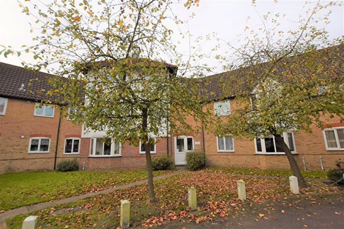 1 Bedroom Flat To Rent In Dale Close, Colchester, CO3