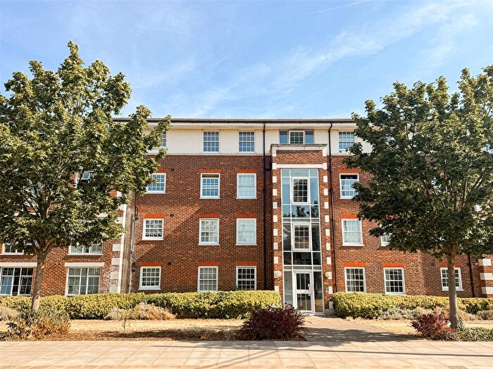 2 Bedroom Flat For Sale In Cornwallis Road, Woolwich, SE18