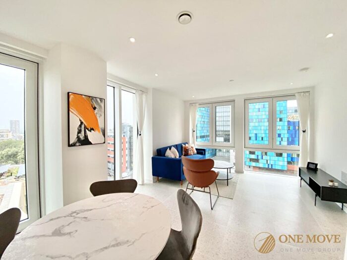 1 Bedroom Apartment To Rent In Bouchon Point, The Silk District, London, E1