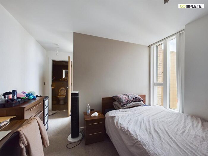 2 Bedroom Apartment For Sale In The Assembly, One Cambridge Street, M1