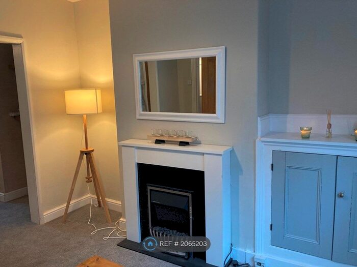 2 Bedroom Terraced House To Rent In Pickering Street, Chester, CH2