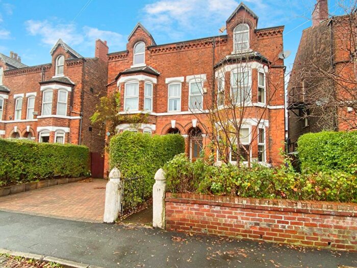 5 Bedroom Semi Detached House To Rent In Claremont Grove, Manchester, M20