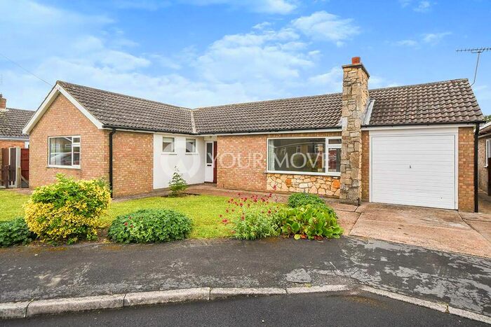 3 Bedroom Bungalow To Rent In Dart Avenue, North Hykeham, Lincoln, LN6