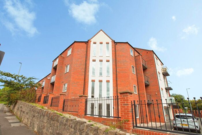 2 Bedroom Flat For Sale In Woodland Park View, Mansfield, Nottinghamshire, NG18
