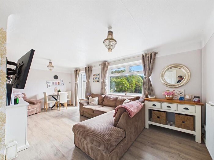 3 Bedroom Terraced House For Sale In Curlew Way, Wirral, CH46