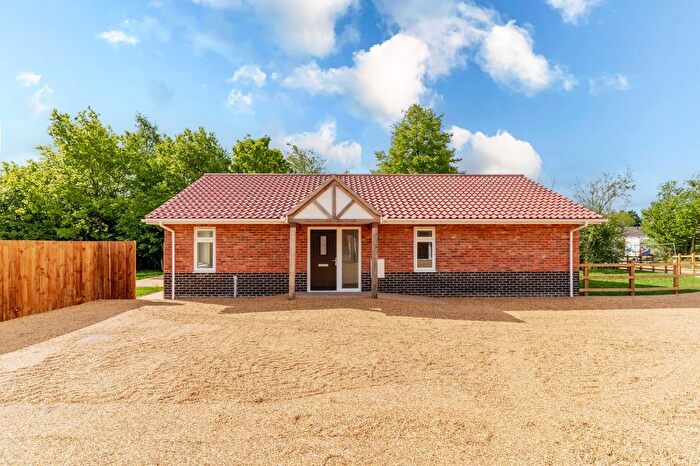 3 Bedroom Detached Bungalow To Rent In Spinney Close, Saham Toney, IP25