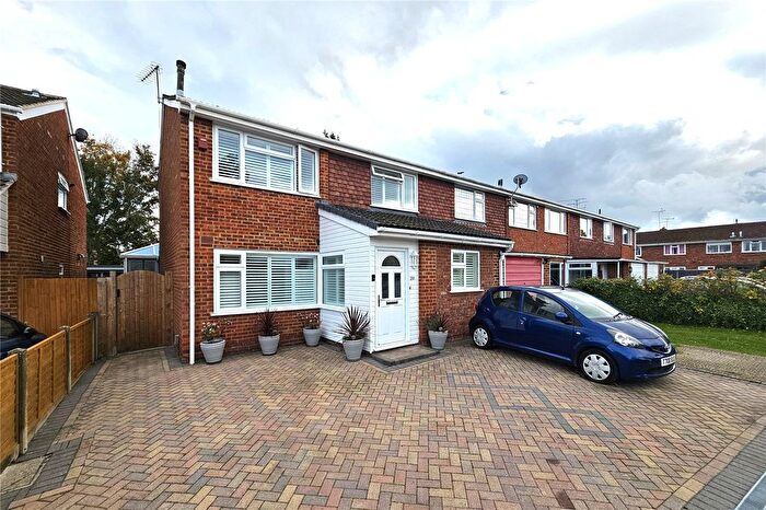 5 Bedroom Semi-Detached House For Sale In Beaulieu Gardens, Blackwater, Camberley, Hampshire, GU17