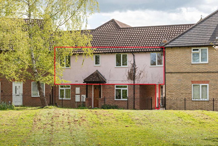 2 Bedroom Maisonette For Sale In Dale Close, Stanway, CO3