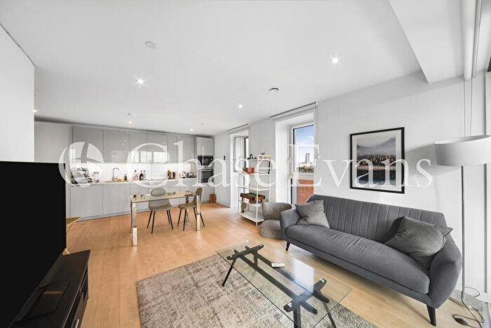2 Bedroom Flat For Sale In Elephant Park, Deacon Street, Elephant And Castle, London, SE17